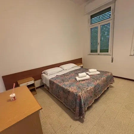 Campus Baia Serena Hostal